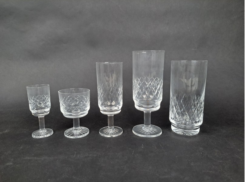 Glasservis, "Bror" Kosta, Rutslipade