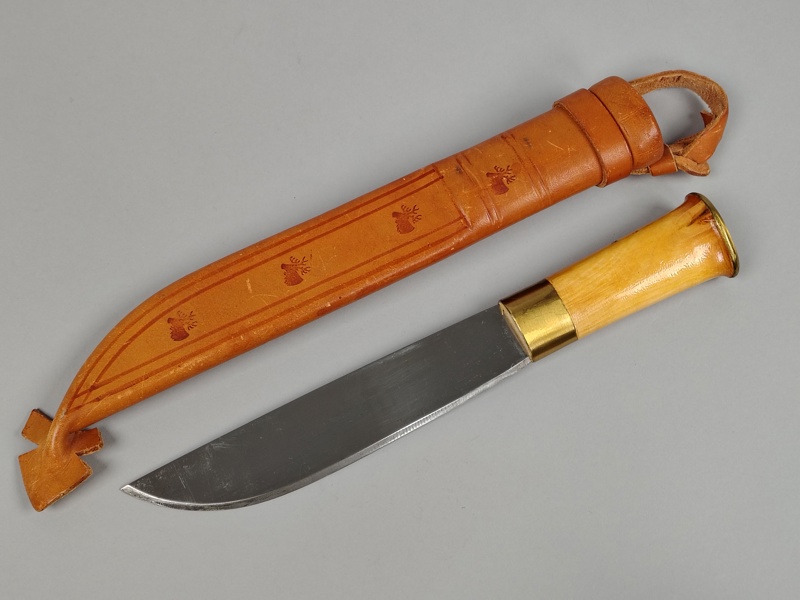 Kniv, Isak Strömeng