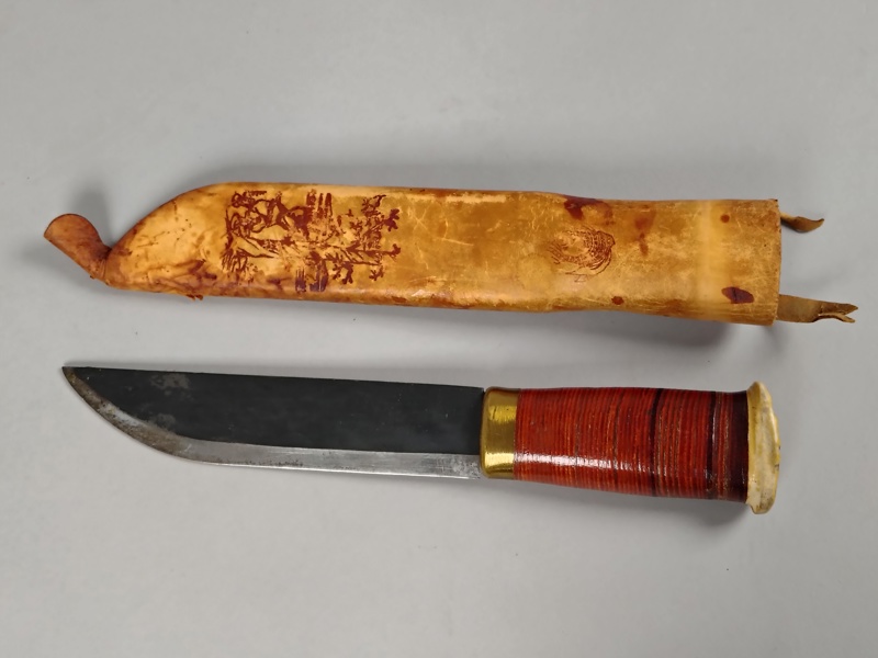 Kniv, Samisk