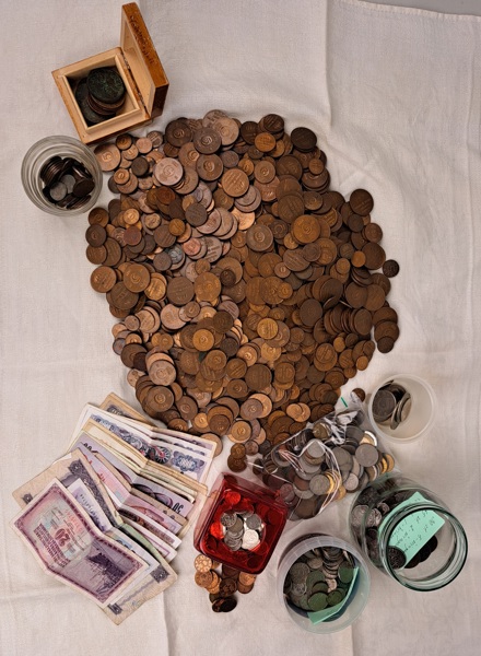 Parti mynt & sedlar