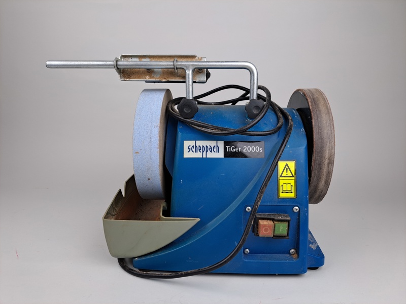 Våtslipmaskin, Scheppach TiGer 2000s