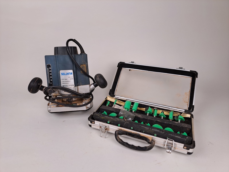 Överhandsfräs med tillbehör, Selekta