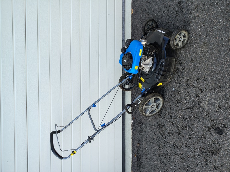 Gräsklippare, Biltema