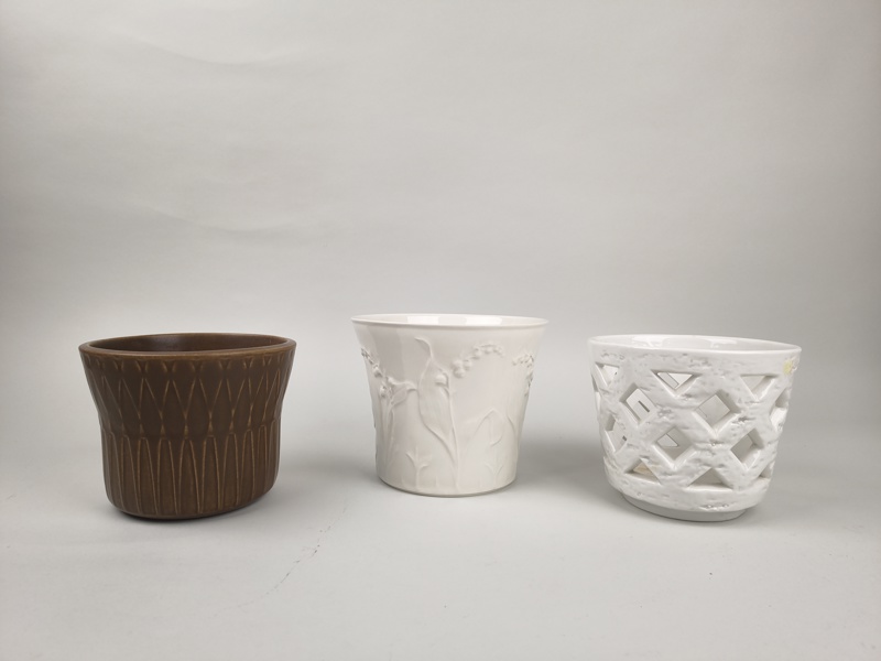 Ytterfoder 3 st bl.a. "Peru" Upsala Ekeby