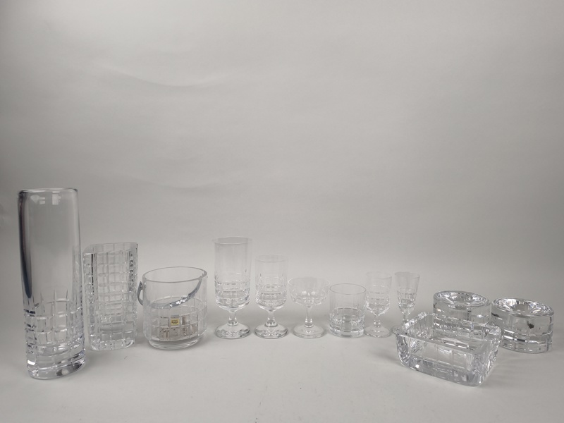 Glasservis, "City" Vicke Lindstrand Kosta