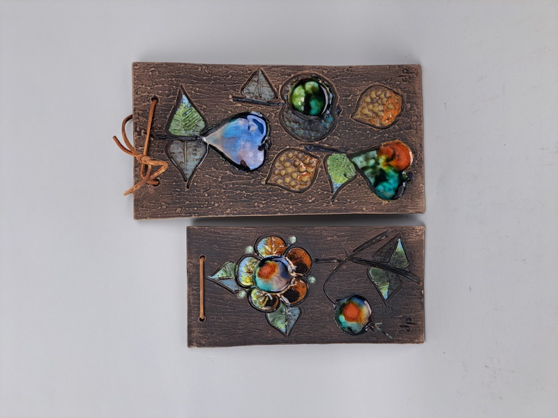 Väggreliefer 2 st Tilgmans Keramik