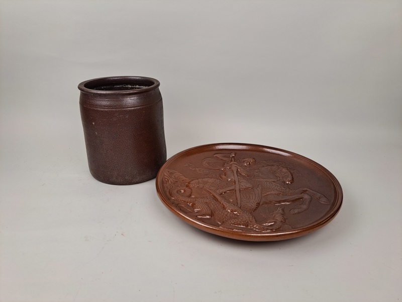 Höganäs 2 delar bl.a. Sankt Göran & Draken