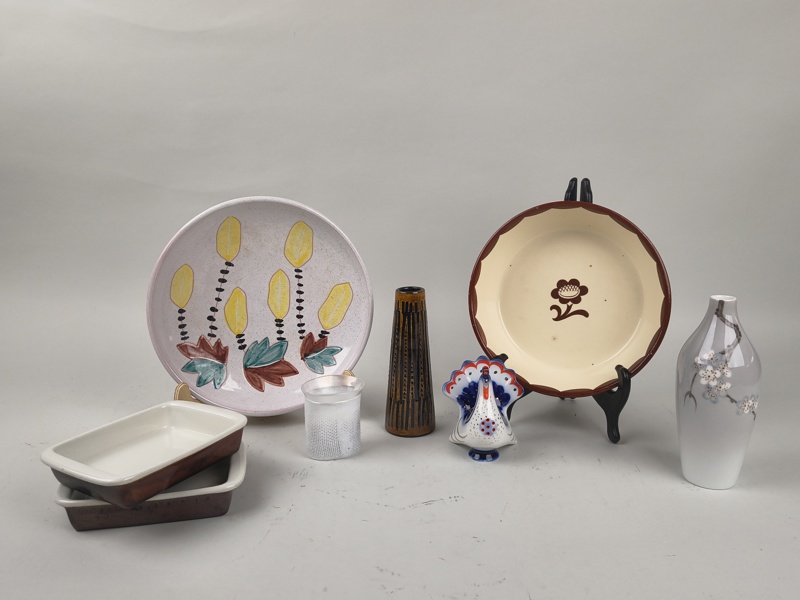 Diverse porslin, glas m.fl. bl.a. Bertil Vallien