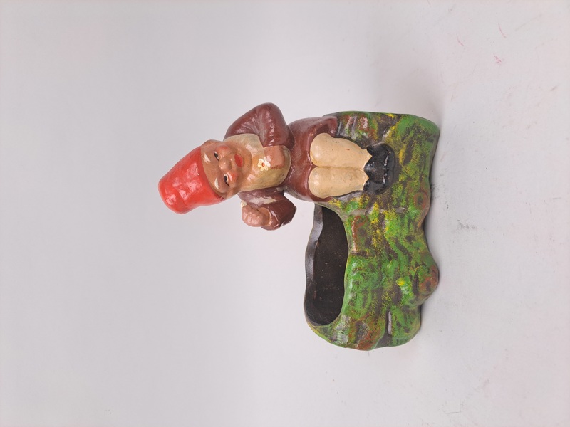 Ytterfoder, Tomte Terrakotta