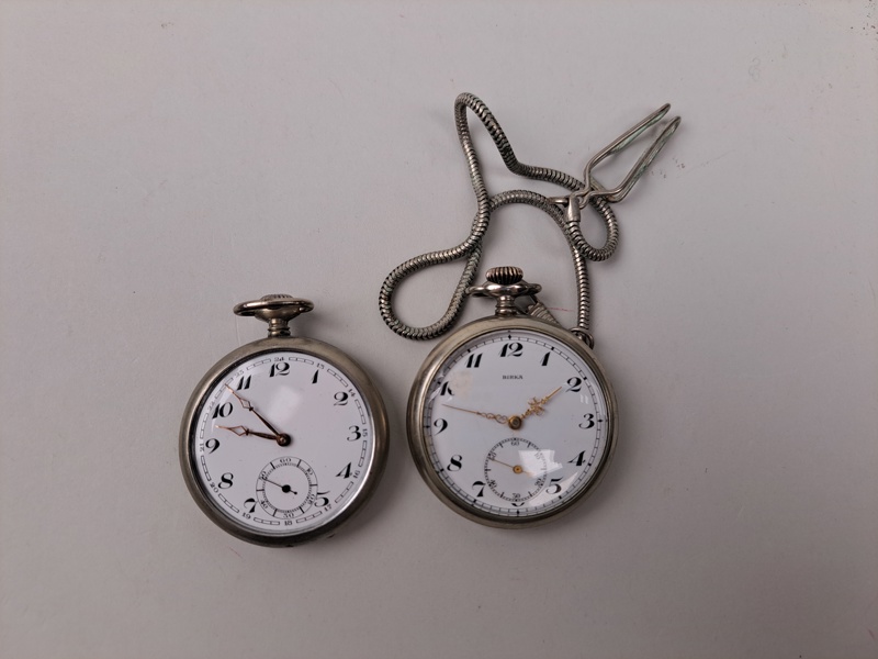 Fickur 2 st bl.a. Birka