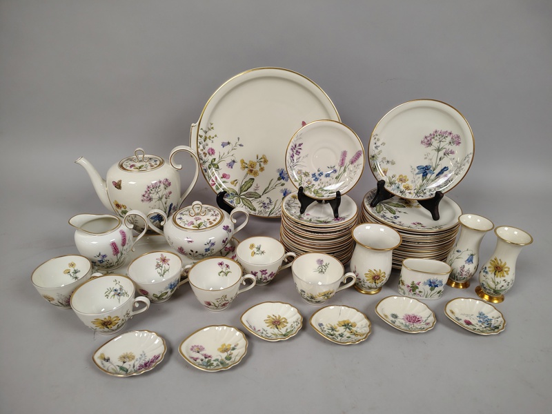 Kaffeservis, "Wiesengrund und Bergeshöh'n" K & A Krautheim