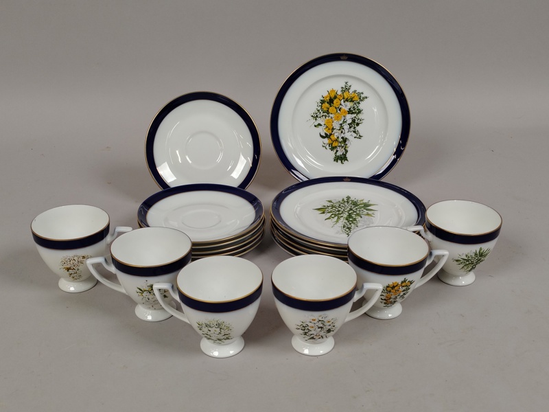 Kaffeservis, "Royal Wedding Bouquets" Fyrklövern, 18 delar