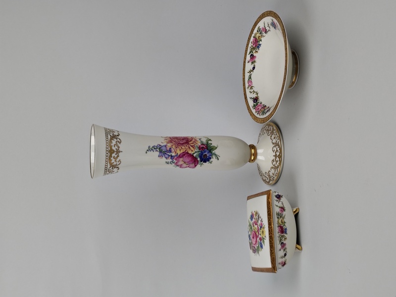 Porslinsdelar, "Bahnhof selb" Rosenthal 3 delar