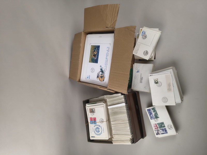 Stort parti förstadagsbrev bl.a. Island, Fäöarna m.fl.