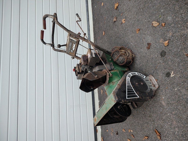 Snöslunga, Canadian Movac