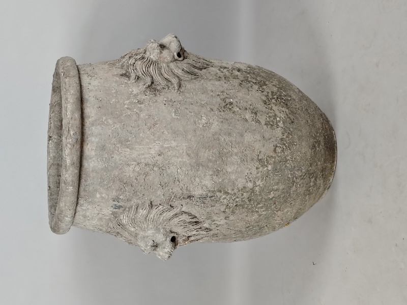 Större Trädgårdsurna, maskaroner Terrakotta