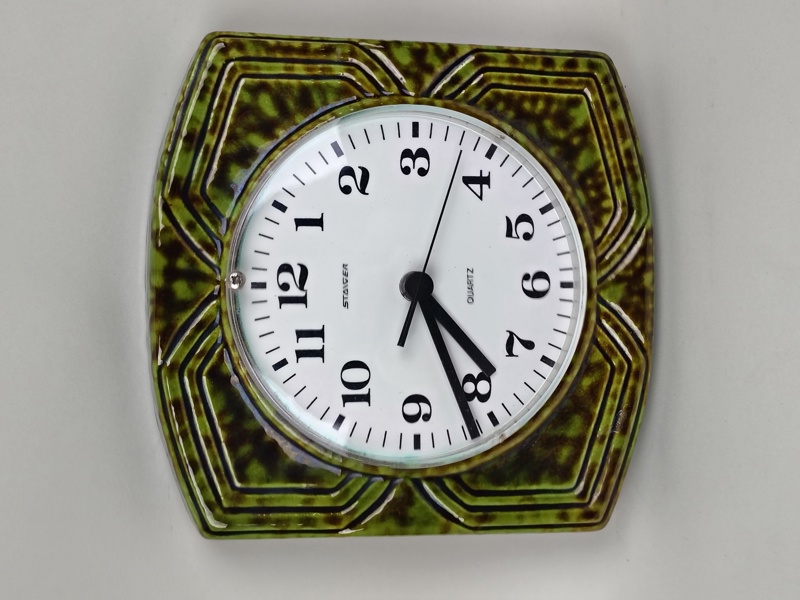 Köksklocka, Porslin