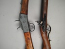 Repliker 2 st, Gevär bl.a. Remington
