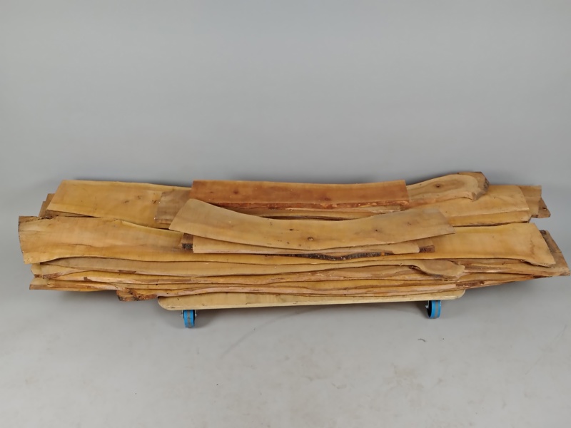 Parti Virke, okantat / råsågat