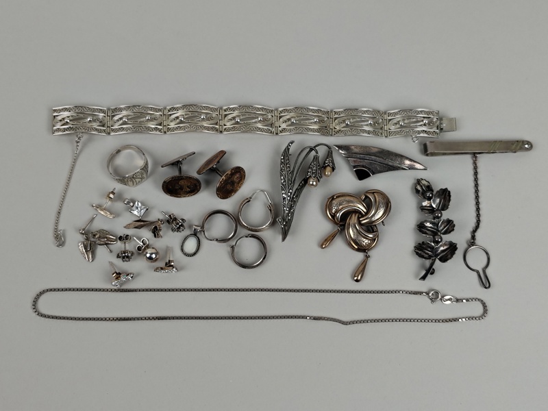 Diverse Silversmycken/skrotsilver