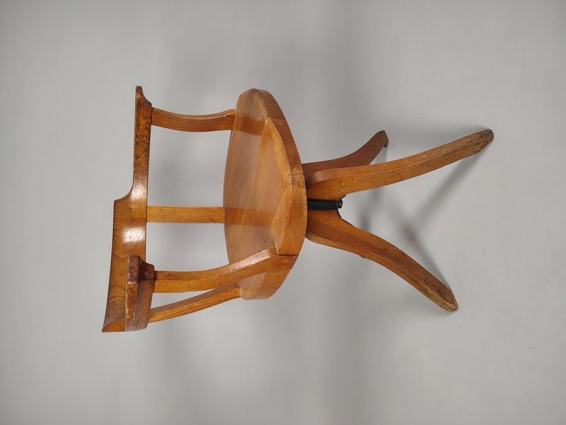 Kontorsstol, Ek Jugend