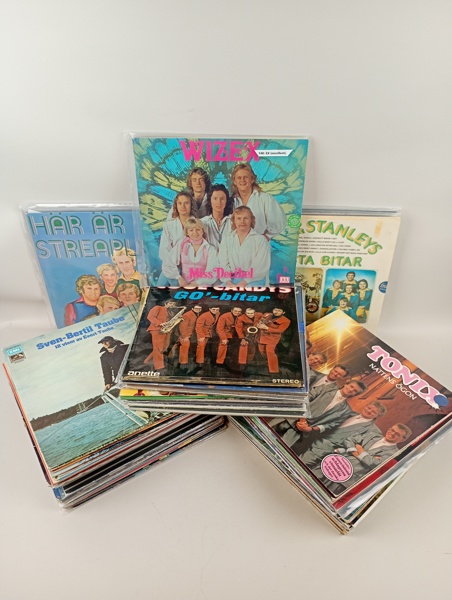 Stort Parti LP-/vinylskivor,  blandad genre mestadels Dansband/svenskt