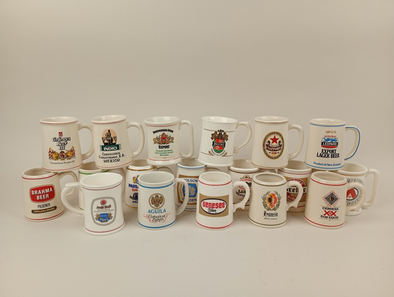 Miniatyrsejdlar 18 st, "The Official Tankards of the World's Freat Breweries" Franklin Porcelain