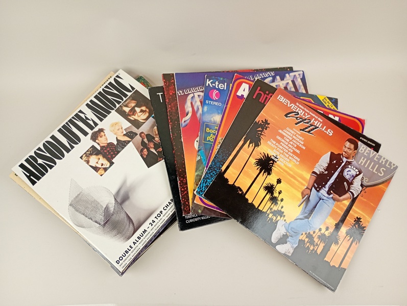  Parti LP-/vinylskivor, Samlingsskivor bl.a. Absolute Music