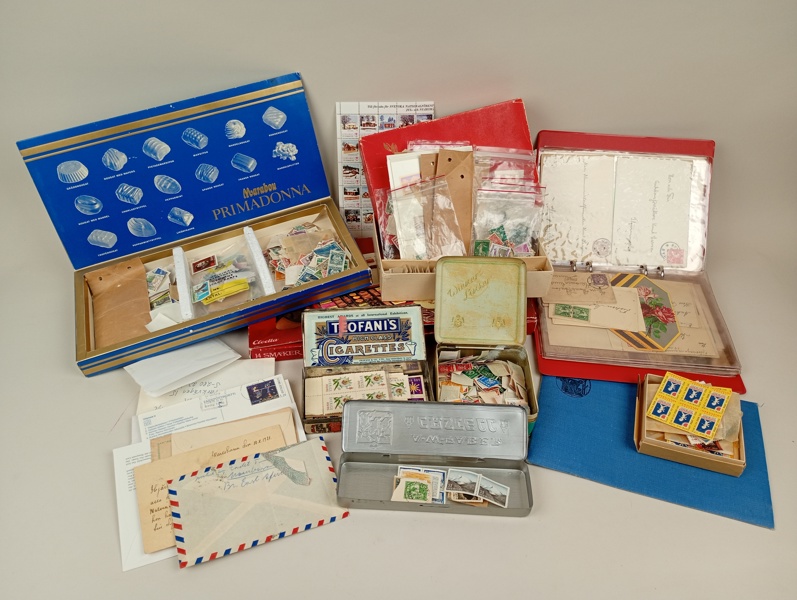 Parti vykort, brev & frimärken