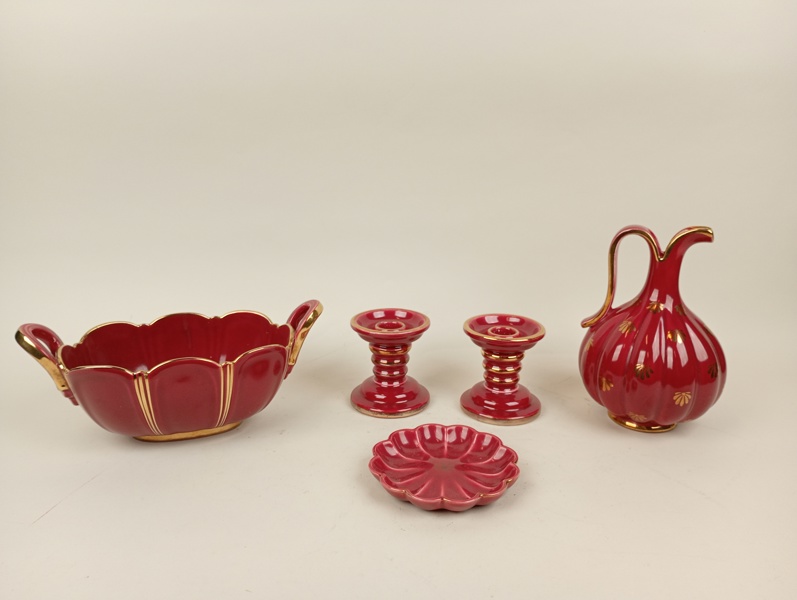 Porslinsdelar, "Röd Rubin" Arthur Percy Gefle