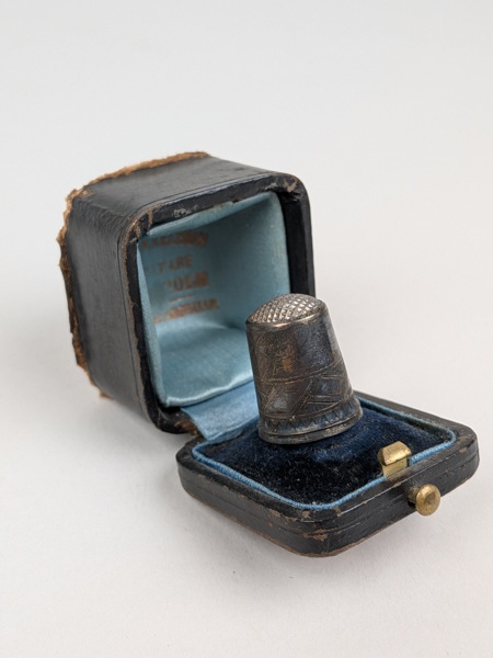 Fingerborg med ask, Silver, 1888