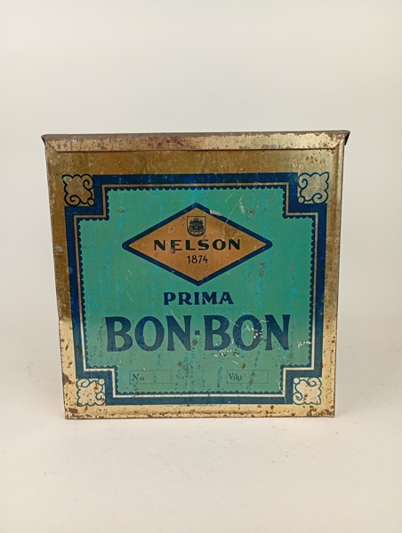 Stor Plåtburk, Nelson Bon-Bon