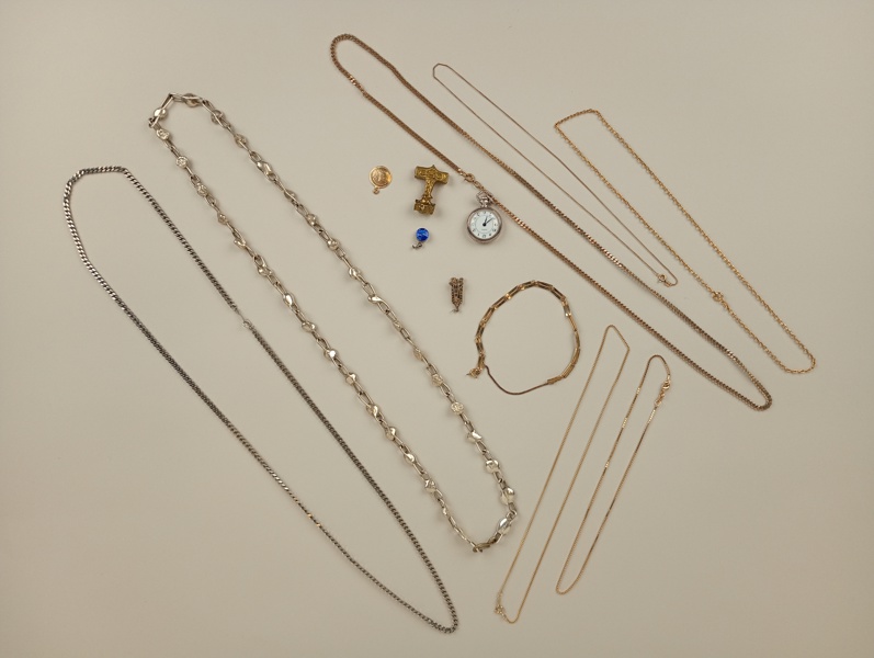 Diverse Smycken bl.a. Jacob Hill Danmark