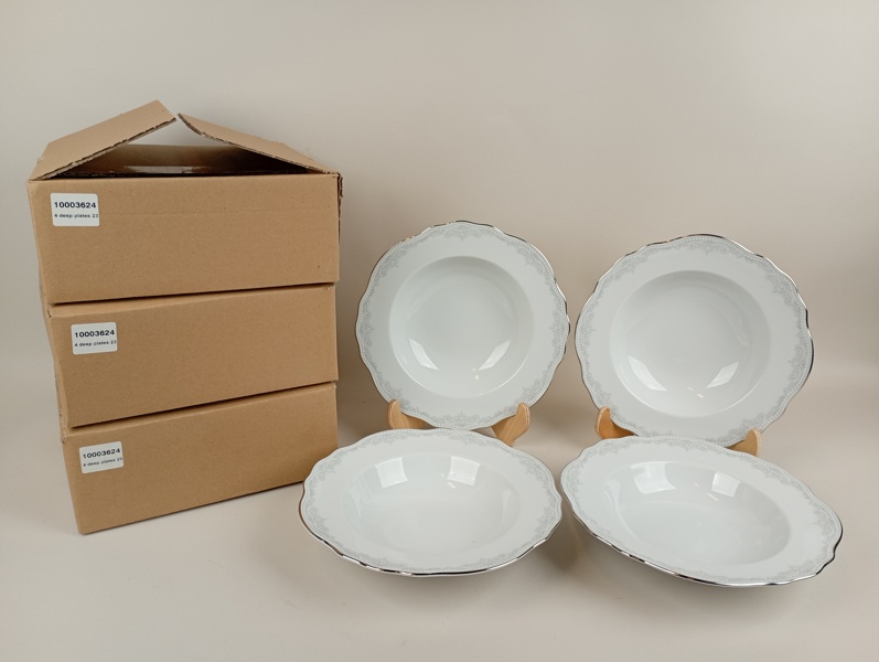 Djupa Tallrikar 12 st, "Moments" Maria Montazami Fyrklövern, obegagnade