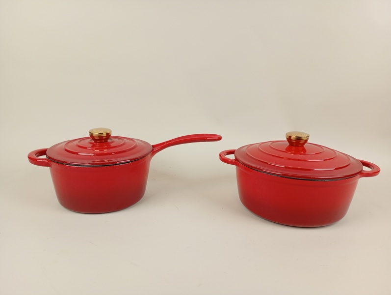 Grytor 2 st, emaljerad gjutjärn, Obegagnade