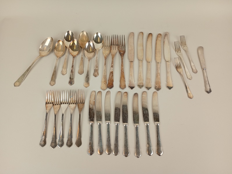 Bestickdelar, Nysilver