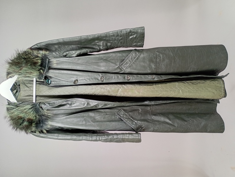 Skinnkappa med Pälskrage, Jofama, Dam