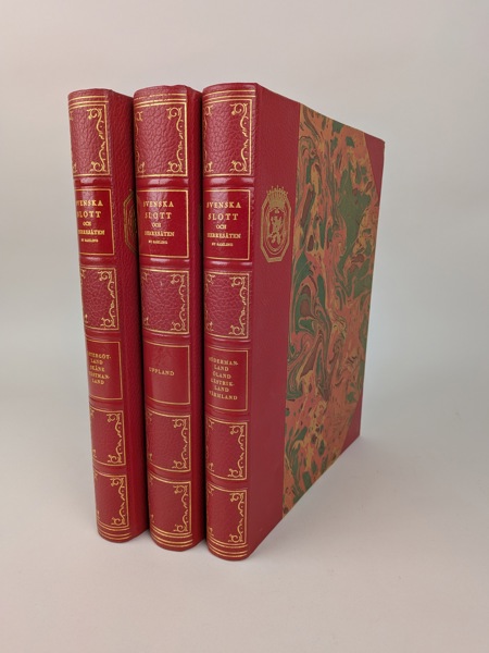 Böcker 3 st, "Svenska Slott & herresäten" 1934