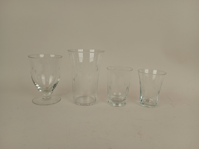 Glasservis, slipad dekor stjärnor