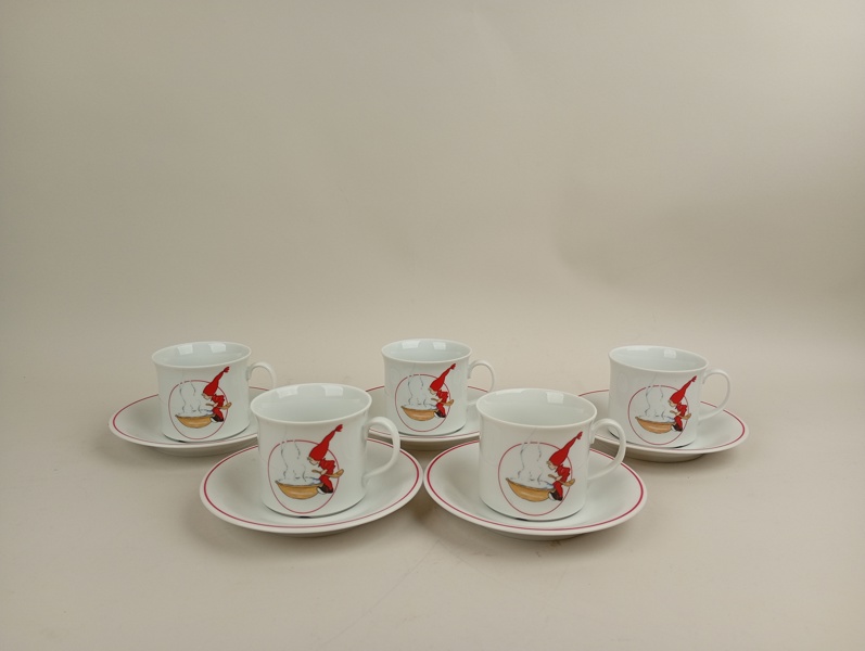 Servisdelar/Kaffekoppar, "Tomtejul" Aina Stenberg Rörstrand