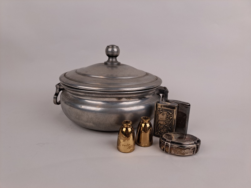 Tennskål, ask m.fl.