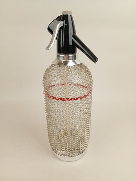 Sifon, metall & glas