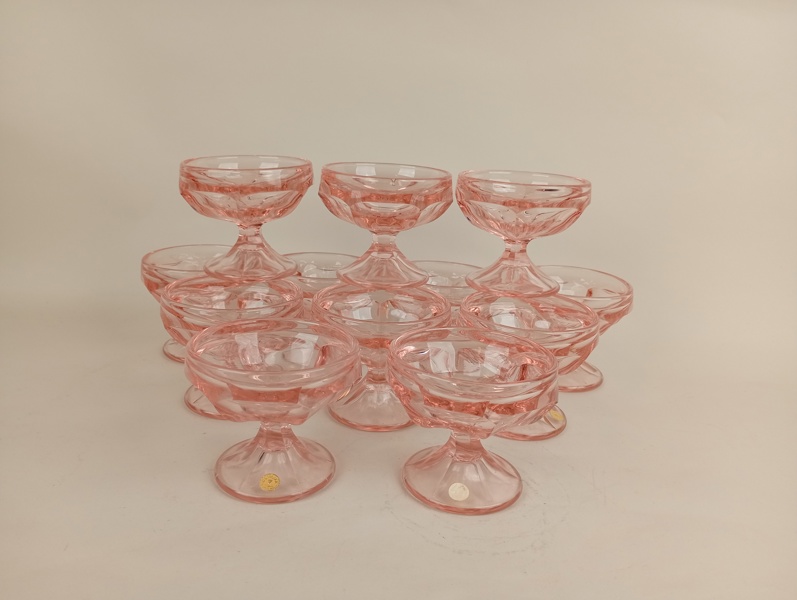 Dessertskålar, Eda Glasbruk 12 st