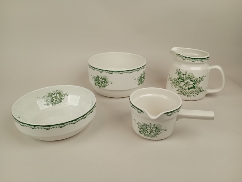 Servisdelar, "Grön Anna" bl.a. karott Rörstrand