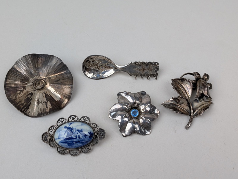 Silverbroscher, 5 st