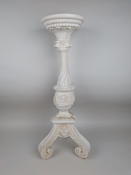 Piedestal, konstmassa