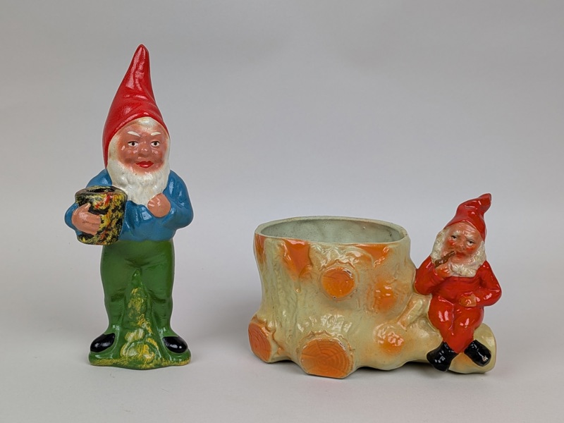 Tomtar, Terrakotta bl.a. ytterfoder