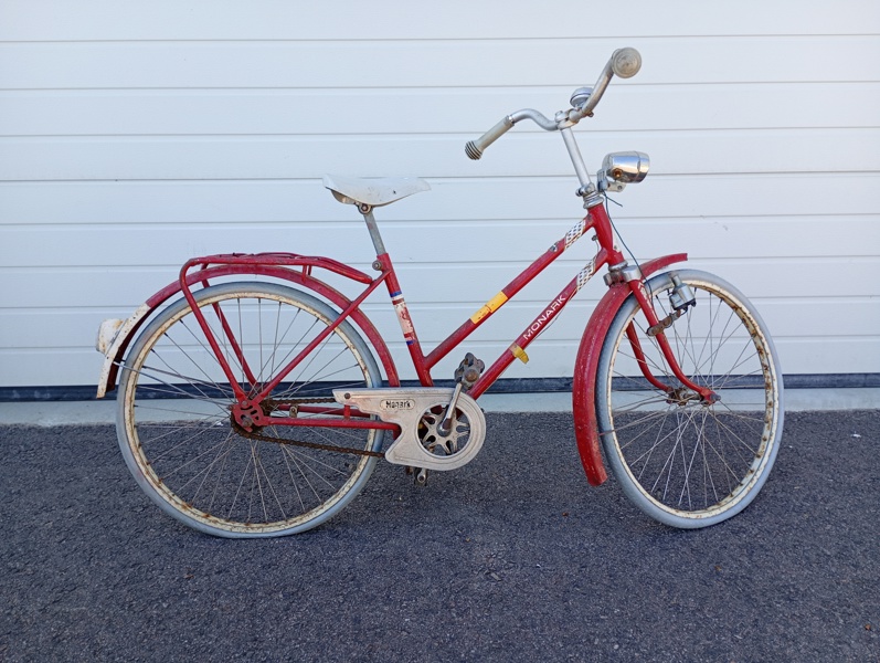Barncykel, Monark