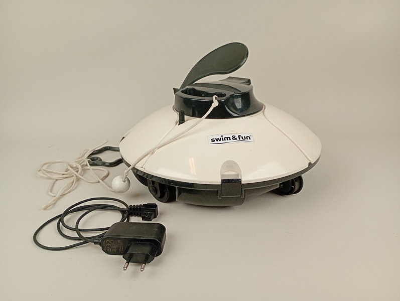 Poolrobot för rengöring, Swim & Fun