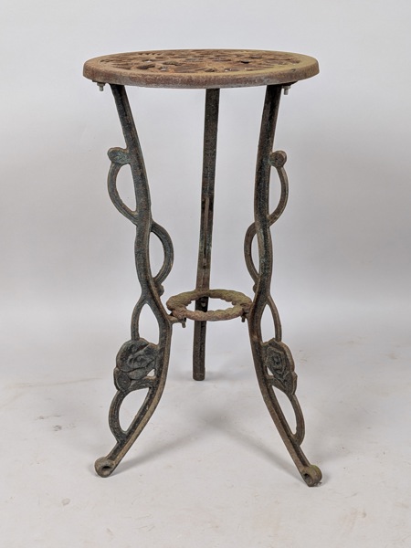 Piedestal, gjutjärn